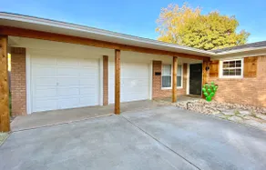 The Matador-4BR Getaway Near TTU-Pet Friendly! - Image 2