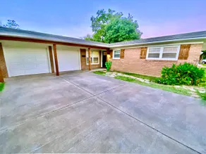 The Matador-4BR Getaway Near TTU-Pet Friendly! - Image 2