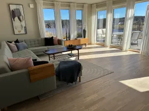 Dream place near the water – house with panoramic views - Image 2