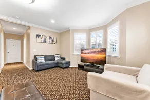 Convenient Located 4 Bedroom 3 Bath Home Near DTLA - Image 5