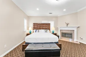 Convenient Located 4 Bedroom 3 Bath Home Near DTLA - Image 4
