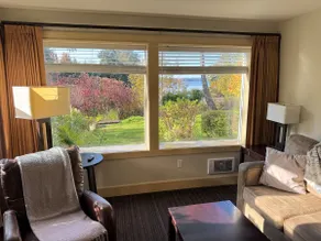 Pacific Shores Resort & Spa - Image 2