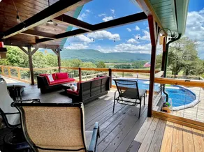 Heaven’s View Lodge, Pool, Pet Friendly - Image 2