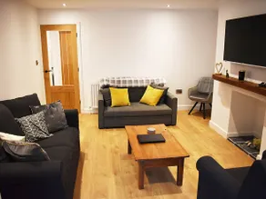 Havelock Court Apartment Whitby - Image 2