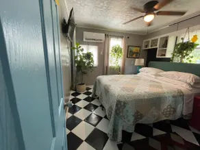 The Betsy Sweat Cottage. - Image 4