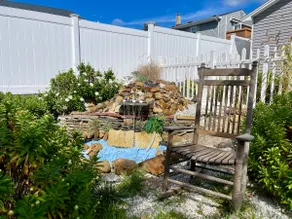 Beautiful and Cozy, Lake view, hot tub, privt yard - Image 2