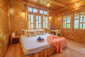 Serenity Wooden cottage jibhi - Image 4