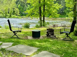Modern Riverfront, Swim & Fish, 20 min to Hudson - Image 2