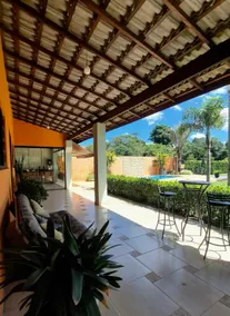 Retreat with illuminated lake, swimming pool and gourmet area - Image 3