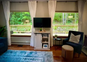 Bayfield Fruit Loop Retreat - Main Cottage - Image 2