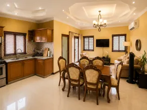 Guest Fave 1BR | Pool, Views & Prime Kingston - Image 3
