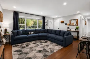 REMODELED Home, KING Beds, FAST WiFi - Image 4