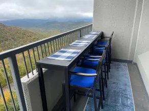 102nt Aug 6-7 Sugar Top Mtn Condo Sleeps 6, AC - Image 2