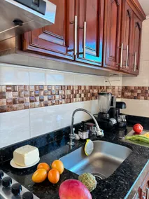Downtown Studio Apartment with View - Image 2