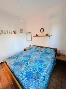 Sea View, Beach below the house, free parking - Image 3