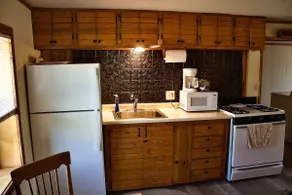 Cabin at Bullskin Creek - Image 4