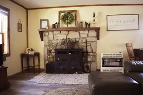 Cabin at Bullskin Creek - Image 2