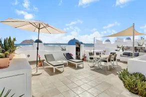 Stunning little house 20 meters to the beach! - Image 2