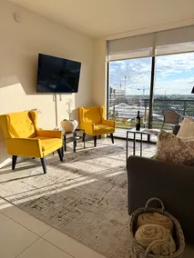 Best location fully equipped w pool & parking - Image 3