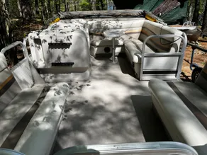 NEW!!! Spacious 3 Bedroom Cabin on Yellow Lake - Image 5
