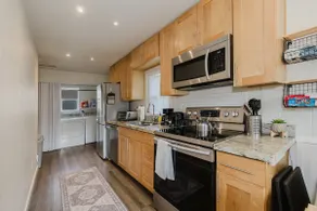 House, Fenced Yard, Deck, Pet Friendly, Bidet - Image 5
