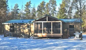 Beautifully remodeled private cabin in the woods with screen porch - Image 5