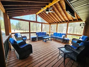 Beautifully remodeled private cabin in the woods with screen porch - Image 3