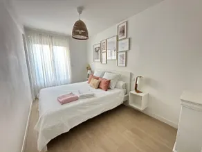 Le Mans: Spacious and Bright Apartment - Image 4