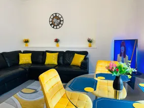 2 Bedrooms Entire Apartment - Self Check in/out - Image 2
