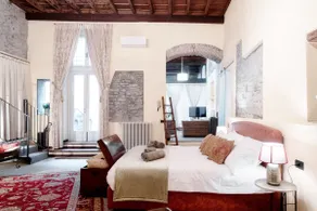 Historical Deluxe Suite by”The House Of Travelers” - Image 2
