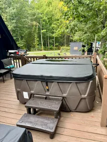 Cheerful 3 Bed Cabin Firepit Hot Tub Cave Run Lake - Image 2
