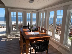 Oceanfront Retreat Spa Heart of Acadie! - Image 2