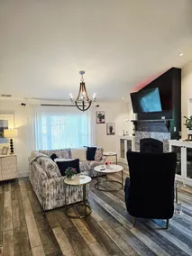 Luxury Retreat-gourmet kitchen, playhouse, hot tub, & steam shower - Image 5