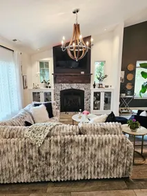 Luxury Retreat-gourmet kitchen, playhouse, hot tub, & steam shower - Image 3