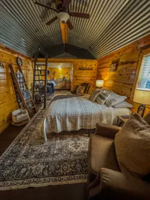 The Owl's Nest Cabin at Still Waters Edge Retreat - Image 5
