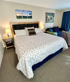 ‘The Studio’ King Bed luxury on the Huon River - Image 3