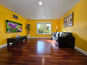 Comfort and Luxury Tropical Villa with EV Charger. - Image 3