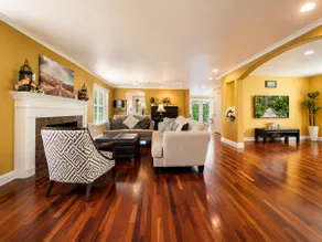Comfort and Luxury Tropical Villa with EV Charger. - Image 4