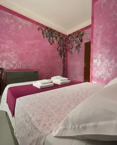 UDH1 Udine Holidays – Vascello Suite - Image 5