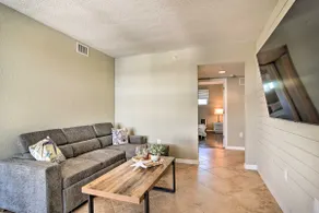 Coastal Clearwater Condo: Half Mile to Beach! - Image 4