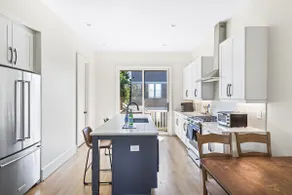 Summerhill Townhouse | EV Charger | Garage - Image 5