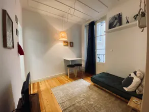 * COZY, centrally located * PEACEFUL, on a historic and COOL street. - Image 2