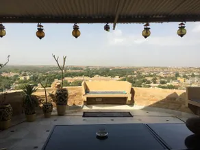 Jaisalmer fort wall private apartment - Image 4