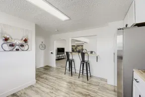 Bright 2 bedroom condo near Red Rocks & Denver - Image 4