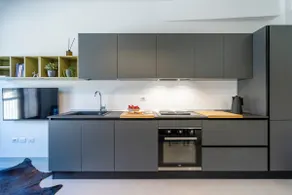 Modern Downtown/Seaside, 2 bedrooms, air conditioning - Image 4