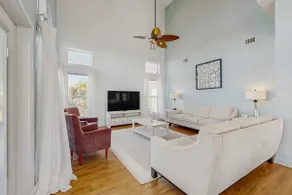 Beautiful Water Front Home in Historic Fairhope - Image 5