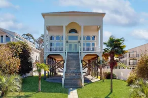 Beautiful Water Front Home in Historic Fairhope - Image 2