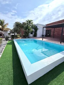Palm House with pool on beaches - Image 2