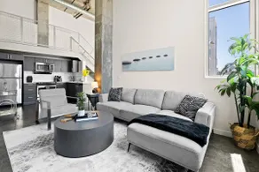 LA Down Town City Luxury Penthouse - Image 2