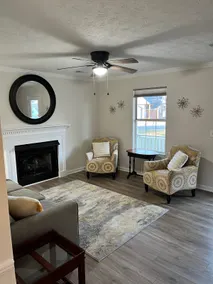 Location! 4 Bedroom - Pet Friendly -Hancock House - Image 4